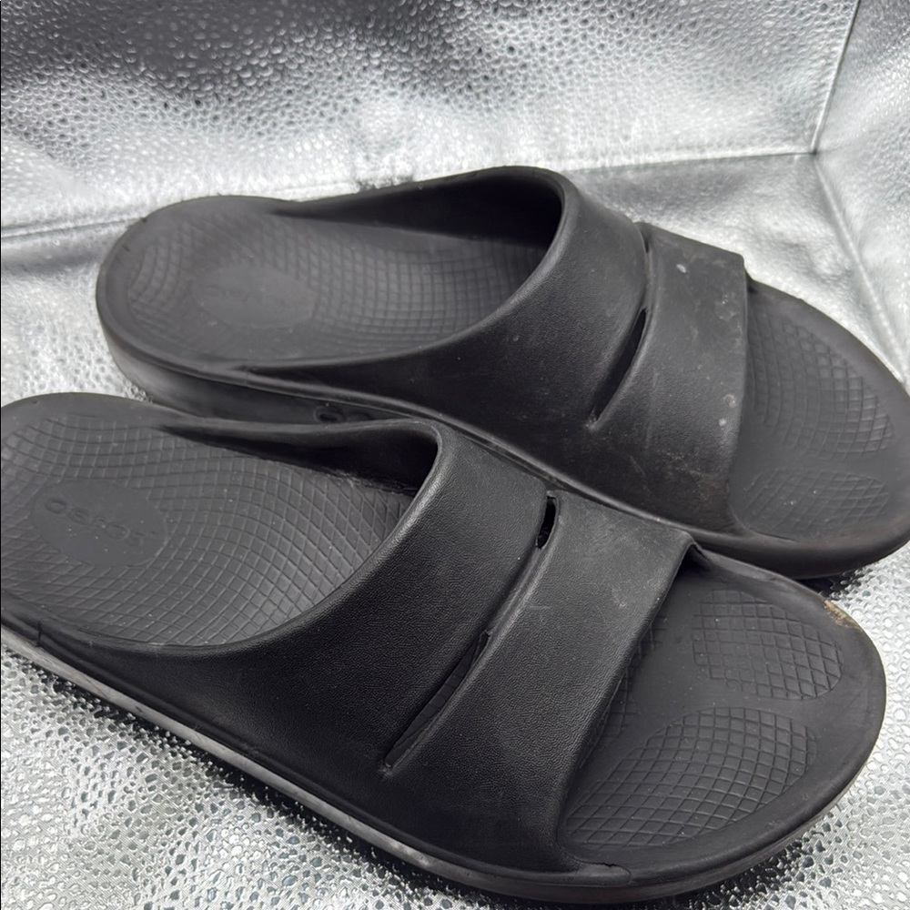 OOFS men’s 11 slide sandal